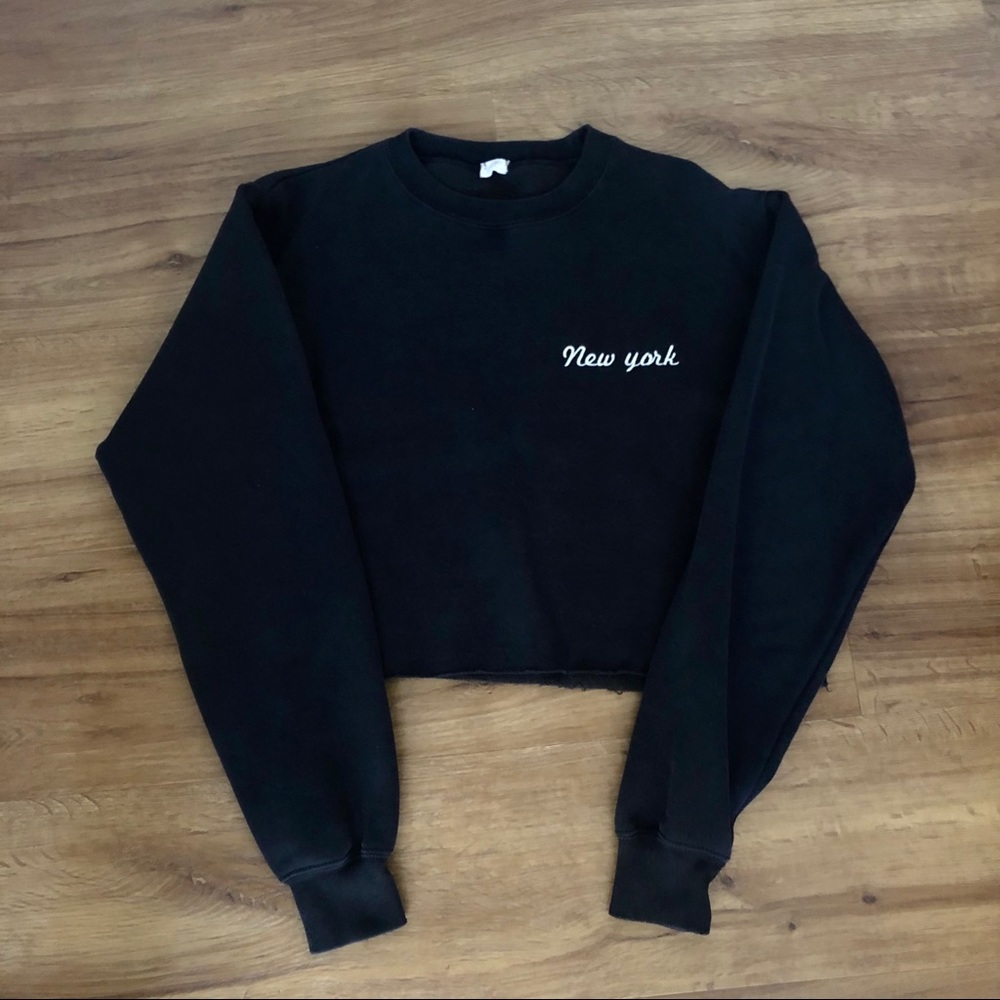 Brandy Melville Cropped Sweater